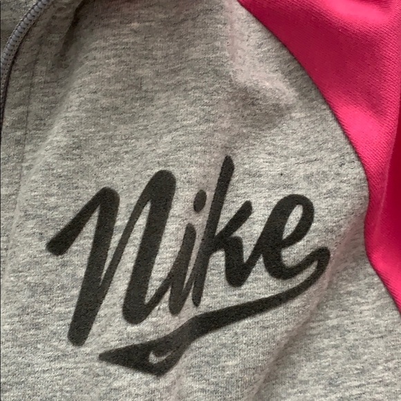 Nike Jacket - Picture 5 of 7